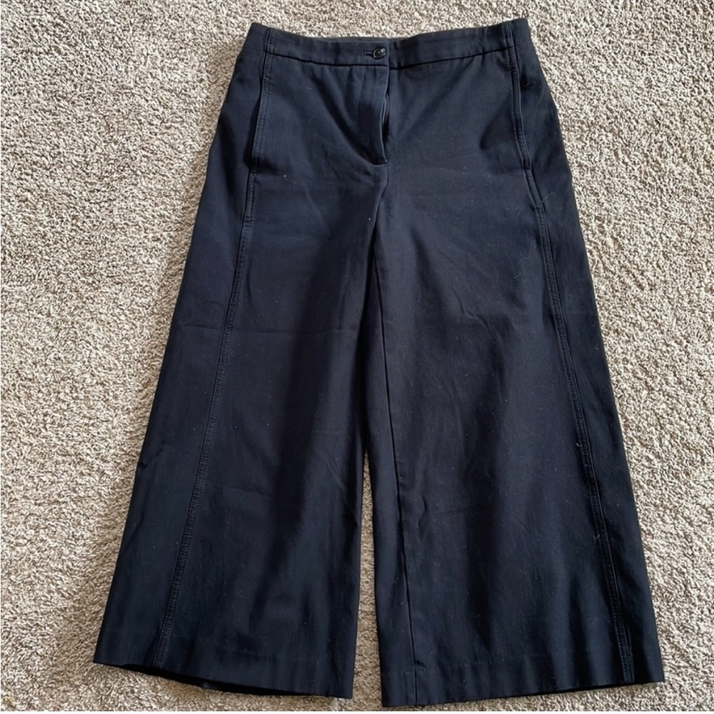 Ann Taylor Black Cropped Wide Leg Pants Size 6